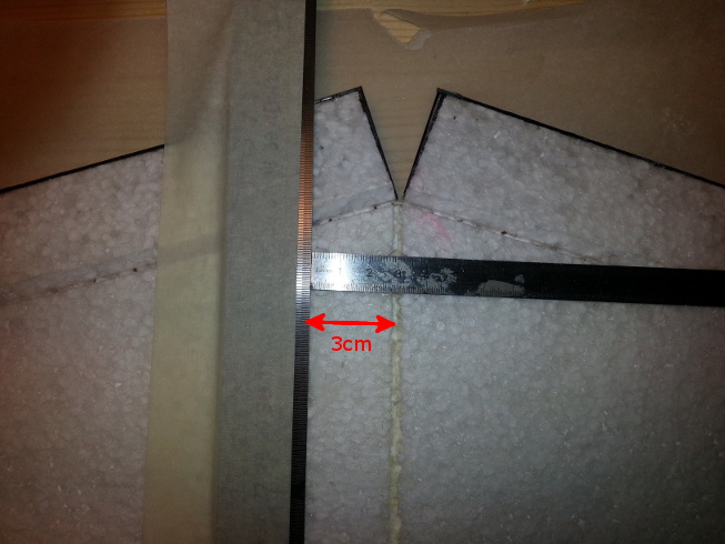 Préparation pour la découpe de l'emplacement du renfort de fuselage