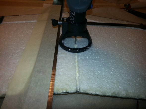 Découpe de l'emplacement du renfort de fuselage