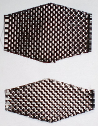 Renforts en carbone découpé selon le patron