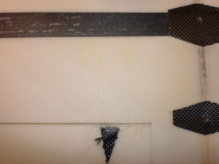 Renfort de guignol en triangle et brulure sur l'extrados