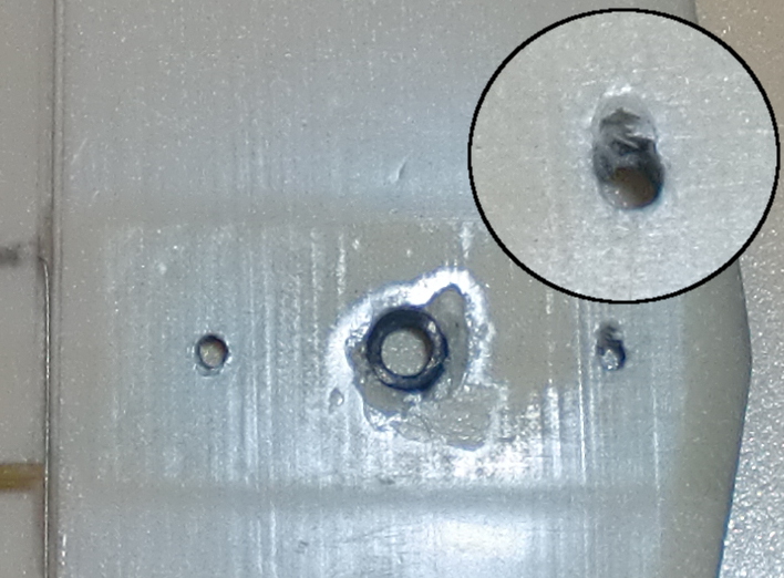 L'emplacement des doigts de centrage s'est agrandi