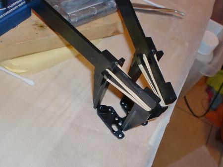 Tentative de recollage de la pièce